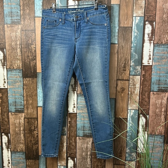 Universal Thread 🧵 4/27 Short blue jeans - Picture 1 of 8